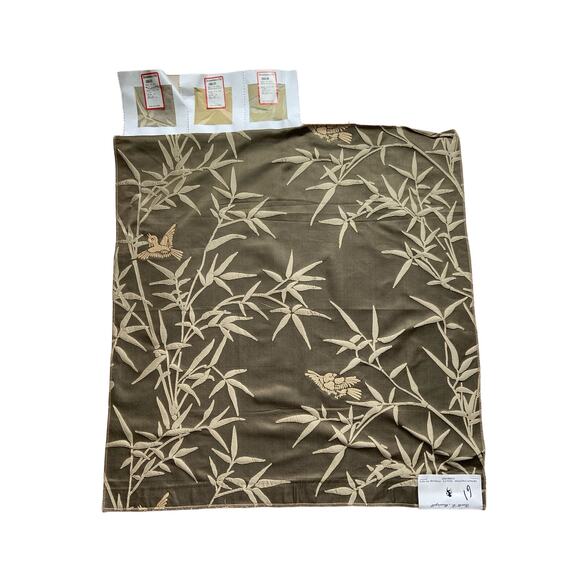 Brunschwig & Fils "Aviary Silk Woven" fabric vintage swatch 25" x 26" - Picture 1 of 4